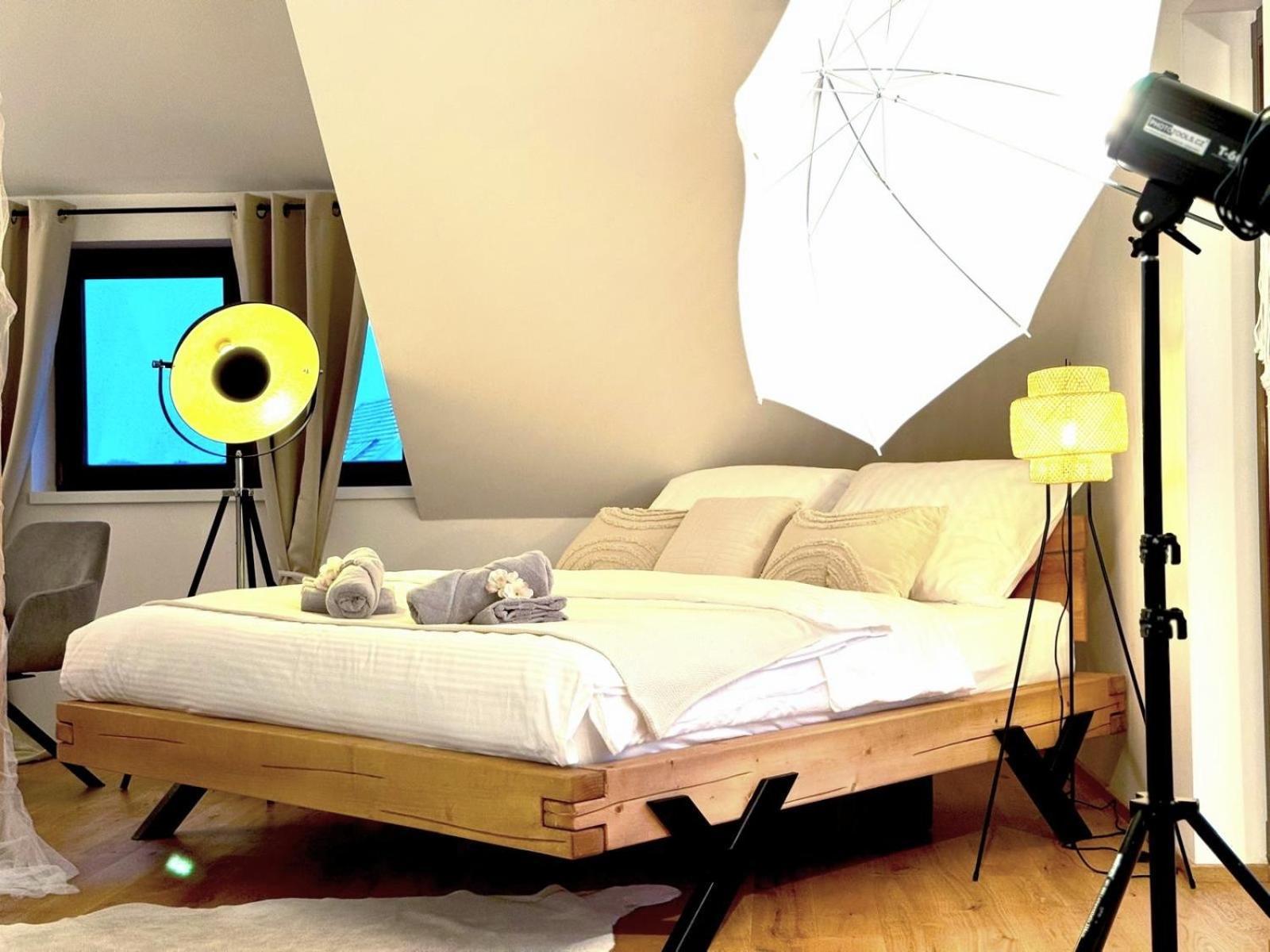 Studio Kralovice Apartment Praga Esterno foto
