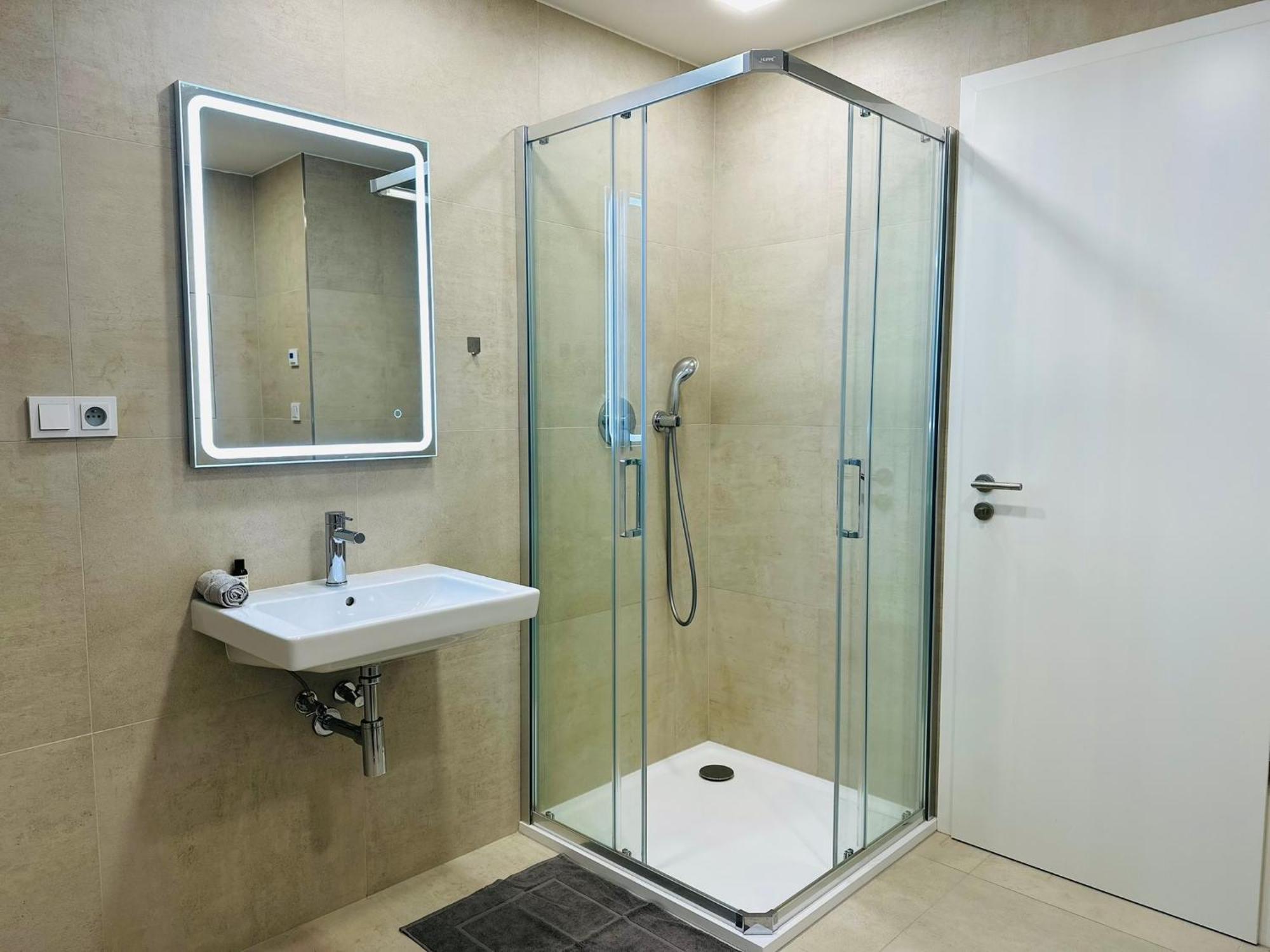 Studio Kralovice Apartment Praga Esterno foto