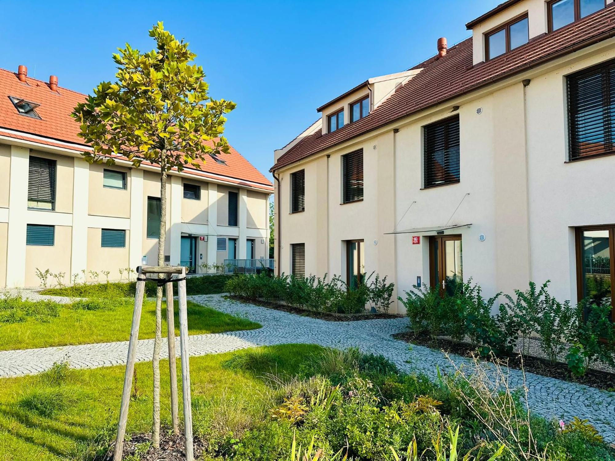 Studio Kralovice Apartment Praga Esterno foto
